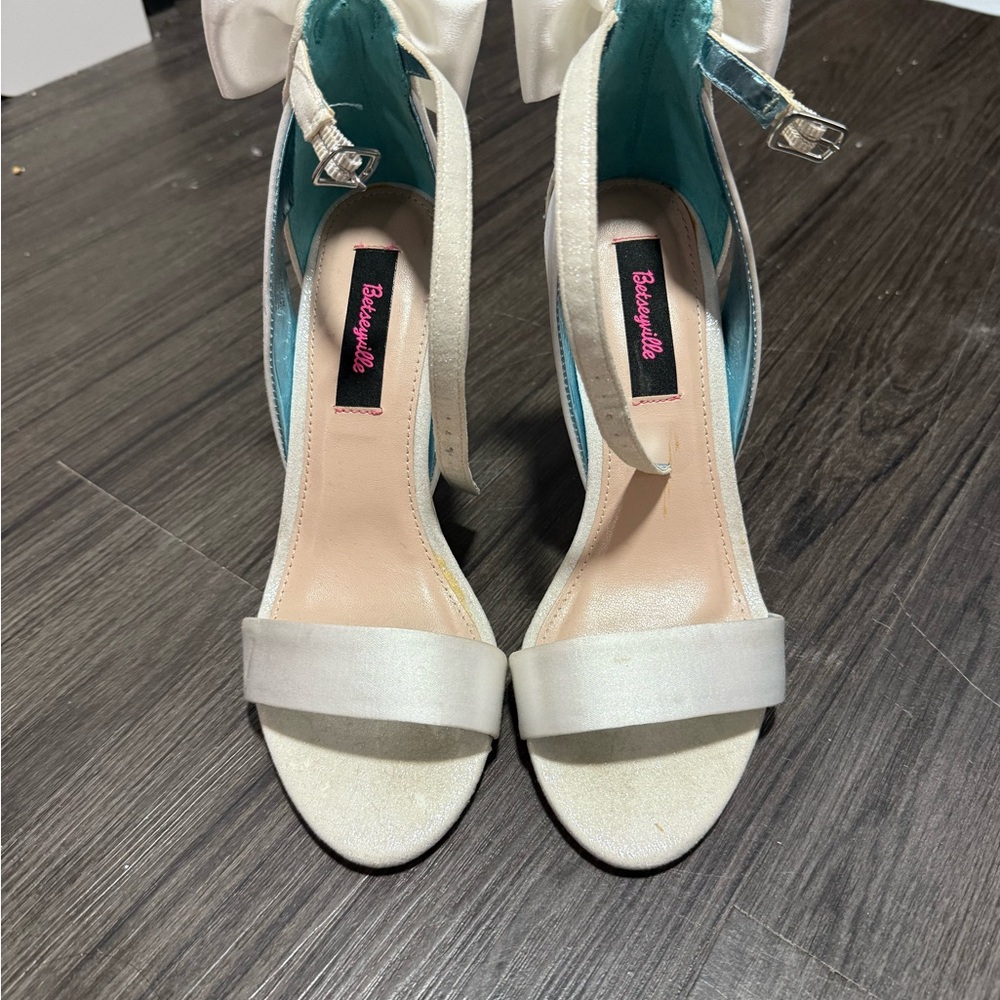 Betsey Johnson White Satin Women's Heels